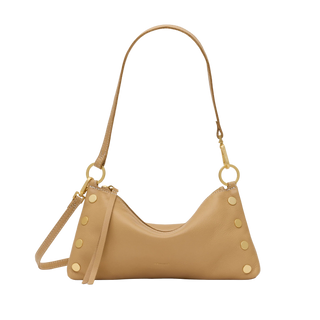 Kyle, Toasty Sand BG